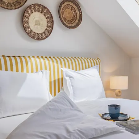 Authentic Living With A View By Lovelystay Lisbon