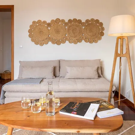 Authentic Living With A View By Lovelystay Apartment *