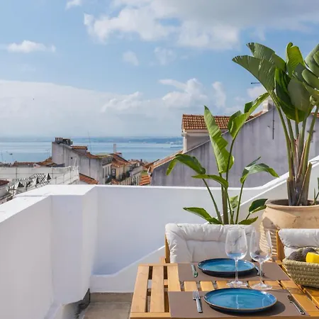 Authentic Living With A View By Lovelystay Apartment Lisbon