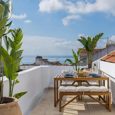 Apartment Authentic Living With A View By Lovelystay