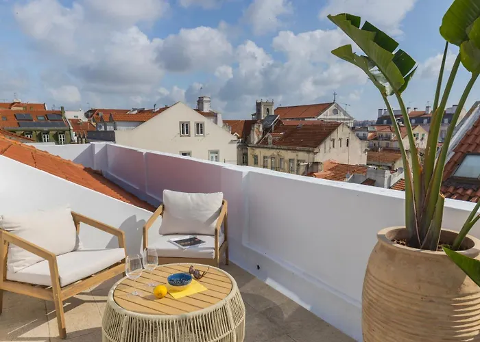 شقة Authentic Living With A View By Lovelystay