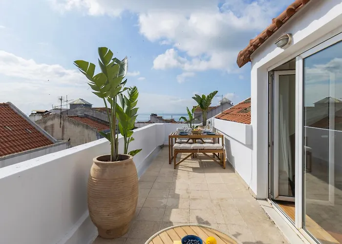 شقة Authentic Living With A View By Lovelystay