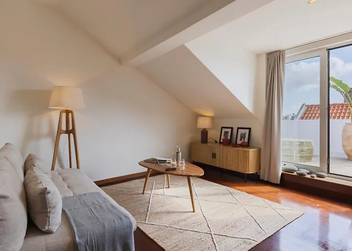 شقة Authentic Living With A View By Lovelystay