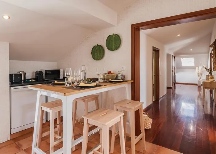 Authentic Living With A View By Lovelystay شقة Lisboa