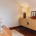 Authentic Living With A View By Lovelystay Lägenhet Lisboa