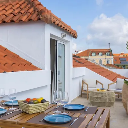 Authentic Living With A View By Lovelystay Lisboa