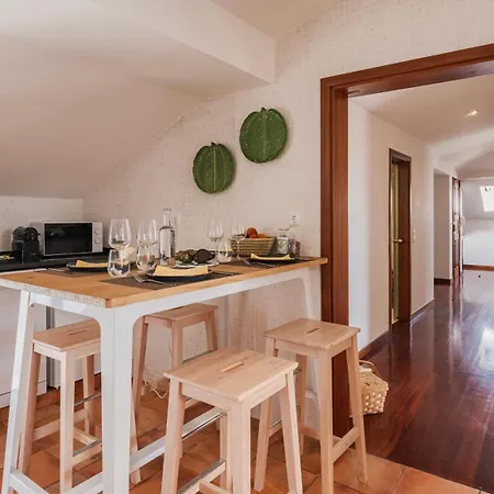 Authentic Living With A View By Lovelystay Apartman Lisboa