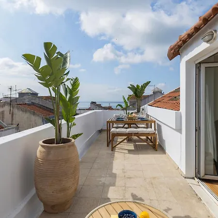 Apartamento Authentic Living With A View By Lovelystay